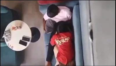 Quay lén em ghệ liếm bú cho em gái nơi công cộng