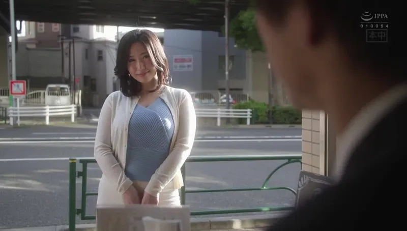 Chồng yêu yếu không làm lên đỉnh, người vợ lên mạng tìm trai trẻ đụ khỏe